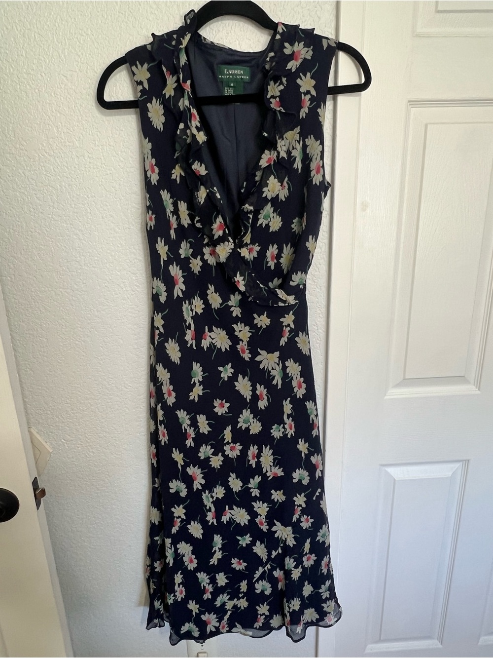 Lauren Ralph Lauren Silk Floral Ruffle Neck Midi Dress Navy Sleeveless Size 8 - Picture 2 of 10